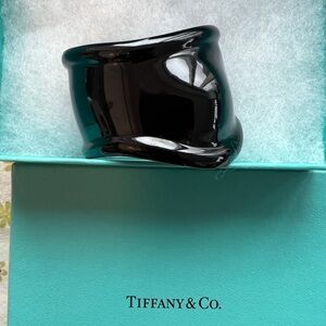 Pre-owned Tiffany & Co. Elsa Peretti Bone Cuff